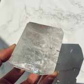 レインボーが美しいブラジル産水晶*ルチル入りクリスタルクォーツ*フリーフォーム*36
