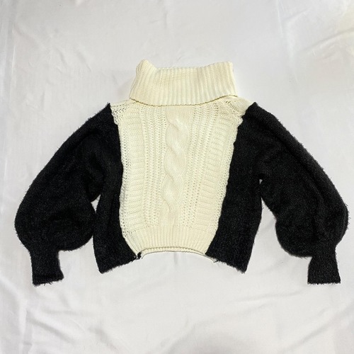 Patchwork knit sweater “”white x black”