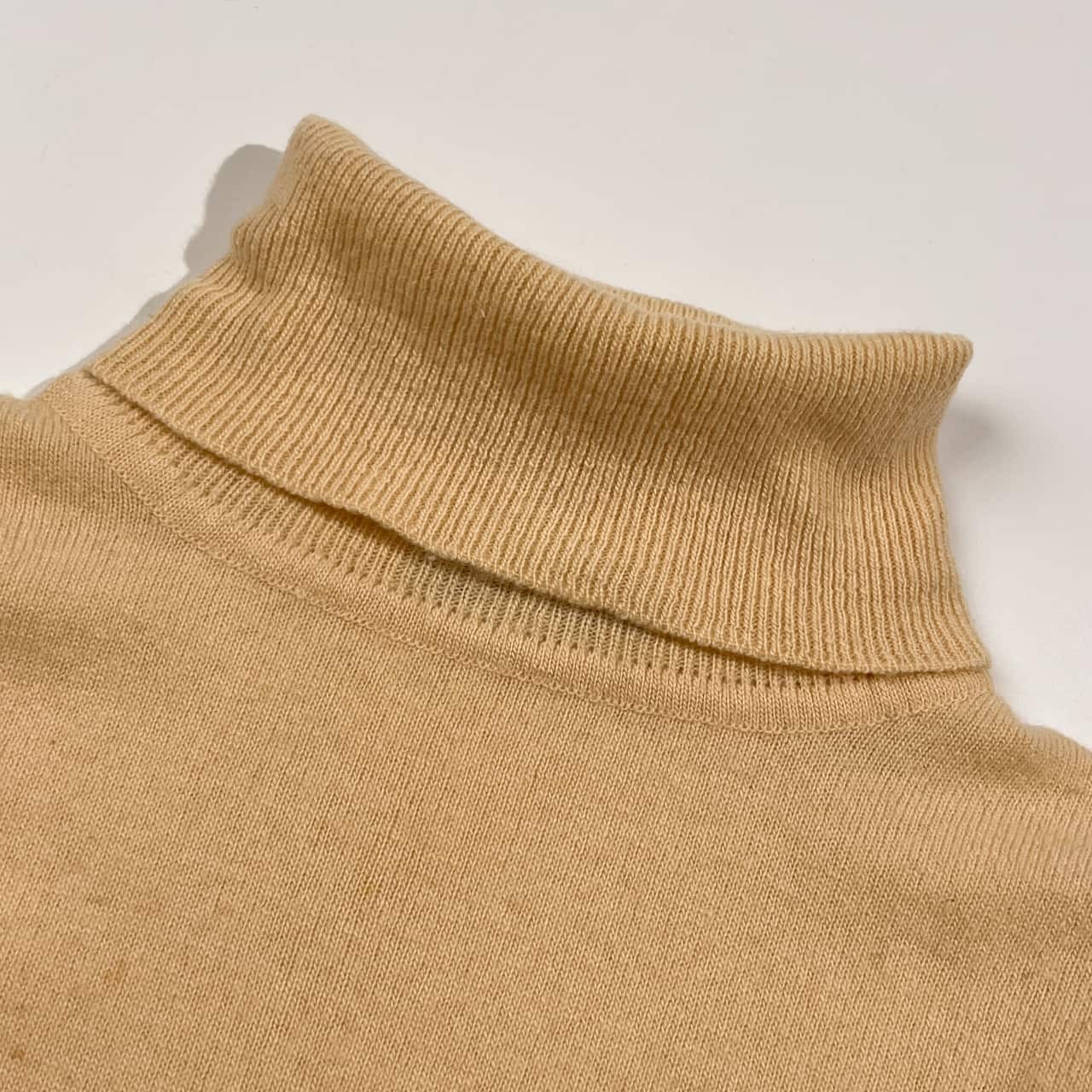 カシミヤ100% イタリア製 Alexander アレクサンダー タートルネック ニット セーター /クリーム系 レディース