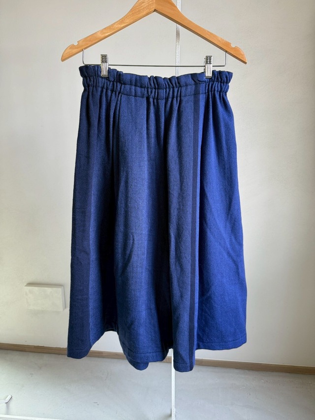 17）ワイドパンツ ショート ウールミックス BL/NV  玉木新雌 tamaki niime