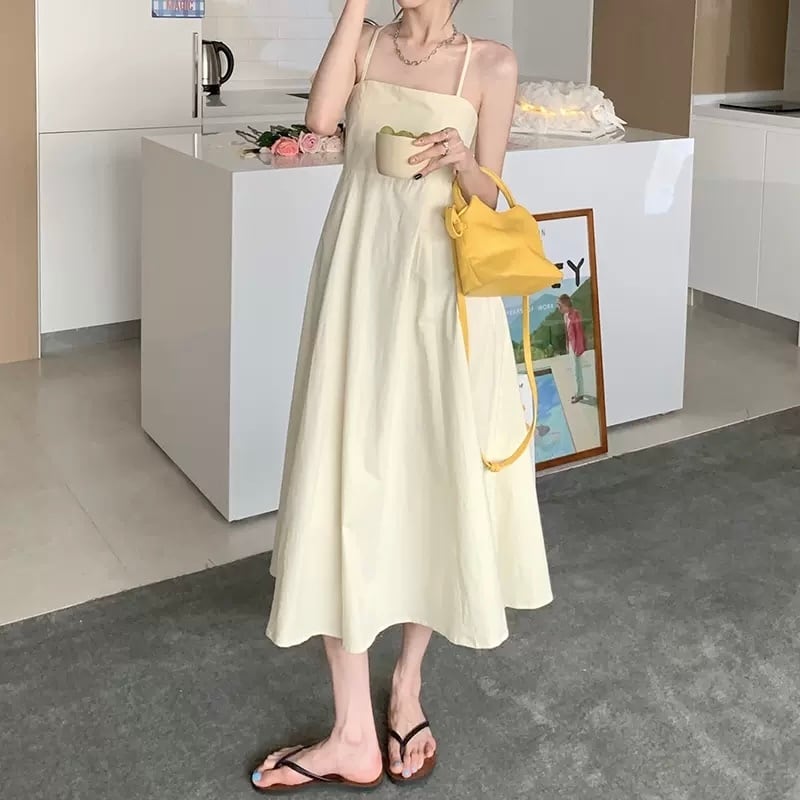 旬なカラーコーデに 3カラー ミモレ丈 ワンピース キャミワンピ デコルテ 大人っぽ カジュアル 女っぽ シンプル ナチュラル 大人女子 ガーリー Aライン フレア Lamitte Deco トレンド 韓国ファッション ショップ Base店