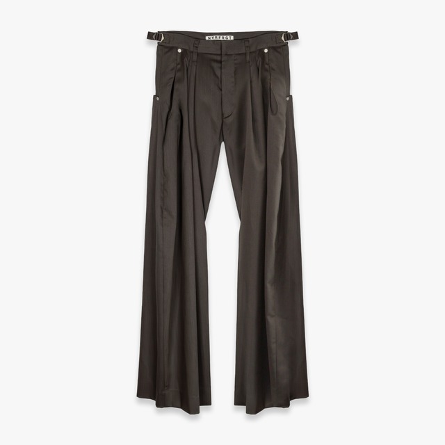 NVRFRGT 26SS 2TUCKED CURVED LEG TROUSERS (BROWN)