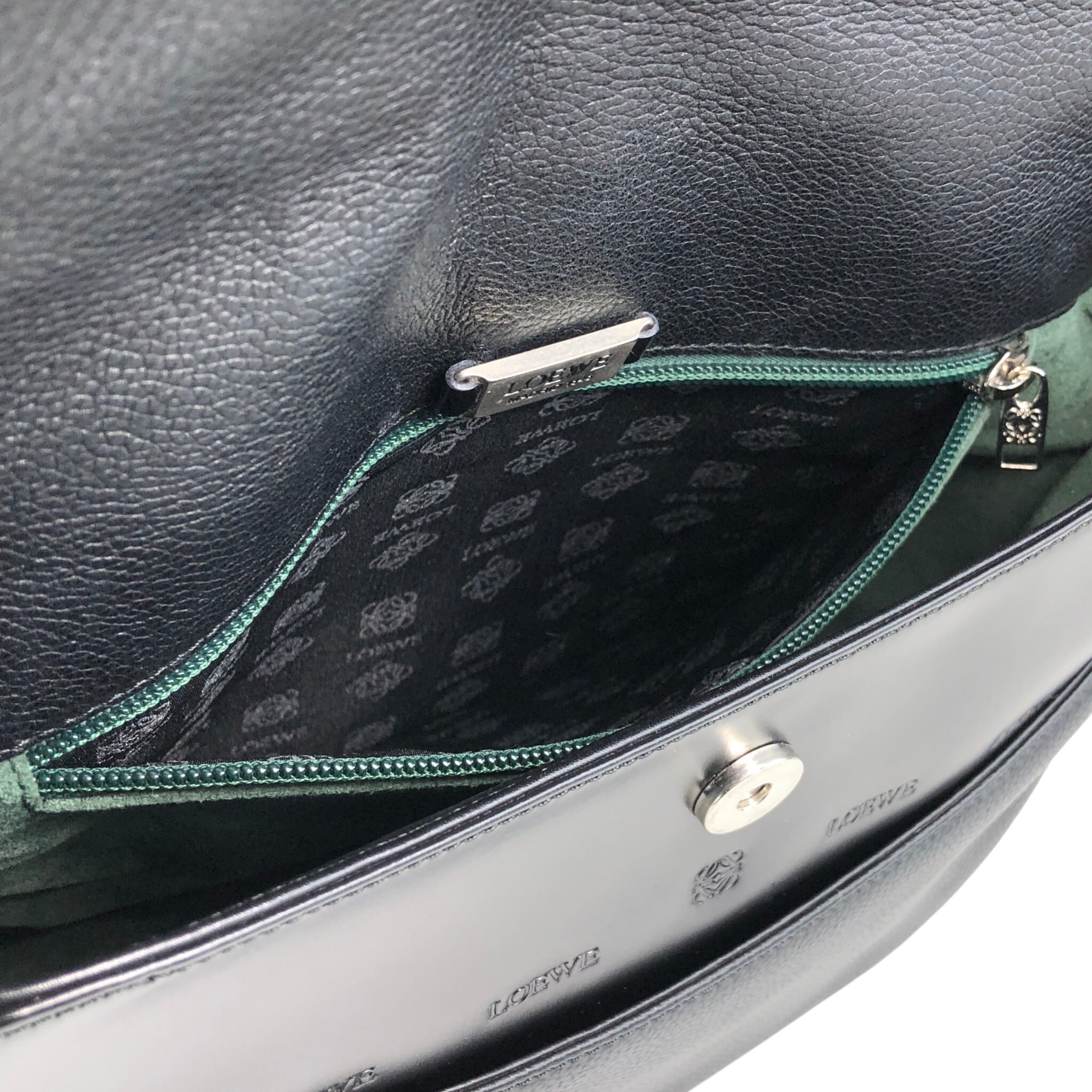 LOEWE ロエベ ビジネスバッグ ビンテージ ブラック レザー 革 レザー（本革） LOEWE(ロエベ) ビジネスバッグ・アタッシュケース