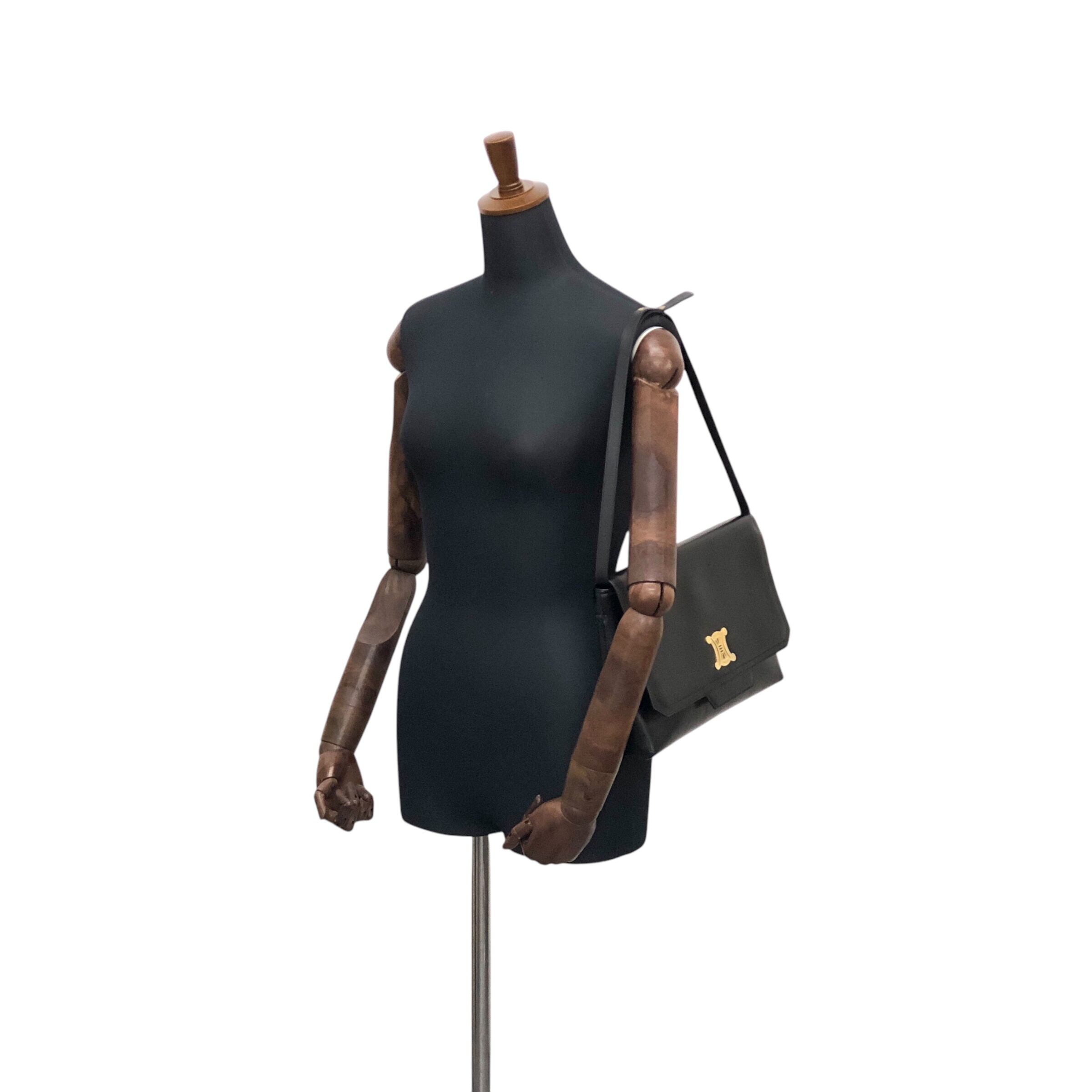 CELINE セリーヌ ショルダーバッグ ブラック トリオンフ レザー