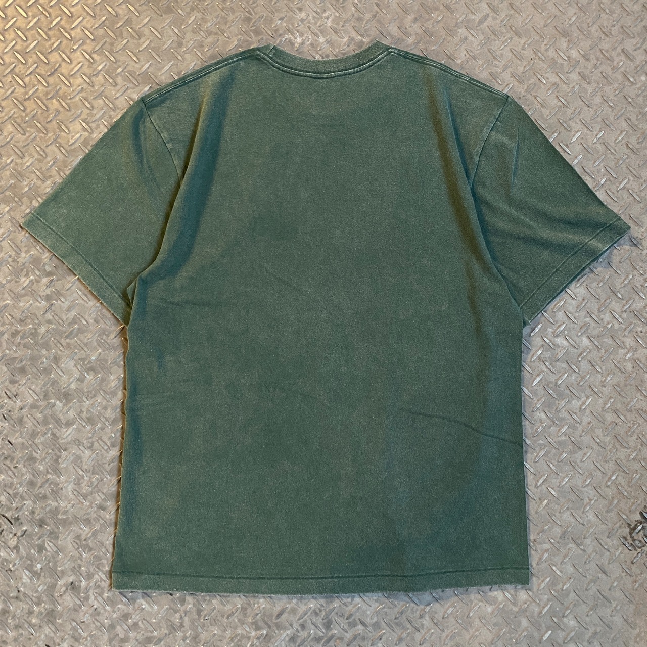 RIVERSIDE BASE Basquiat Quote T-SHIRT FADE GREEN