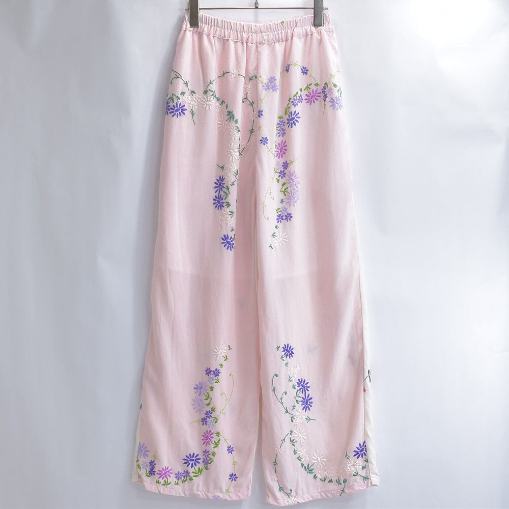 Remakeリメイク 再構築 パッチワーク&フラワー刺繍 デザイン ルーズ