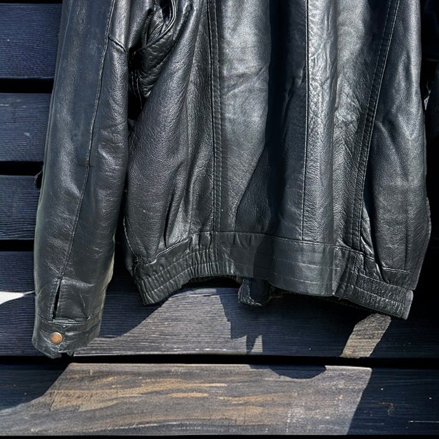 【LADIES'】vintage leather jacket(shoulder zip )