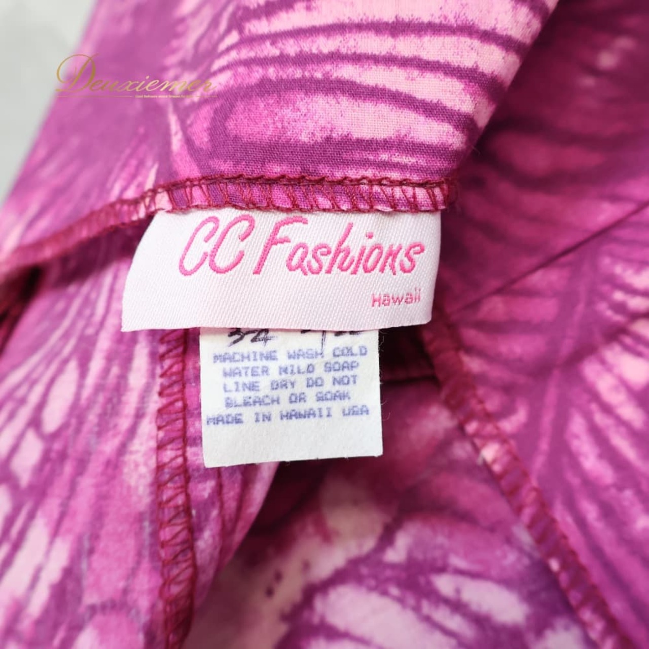 フラダンス 衣装 CC Fashions CCファッション ワンピース ドレス パープル系 ピンク系 モンステラ柄 チューブトップ 紫 マゼンタ 総柄 ハワイアンプリント アロハ フリル ダンス衣装 イベント ステージ おしゃれ かわいい 華やか 鮮やか