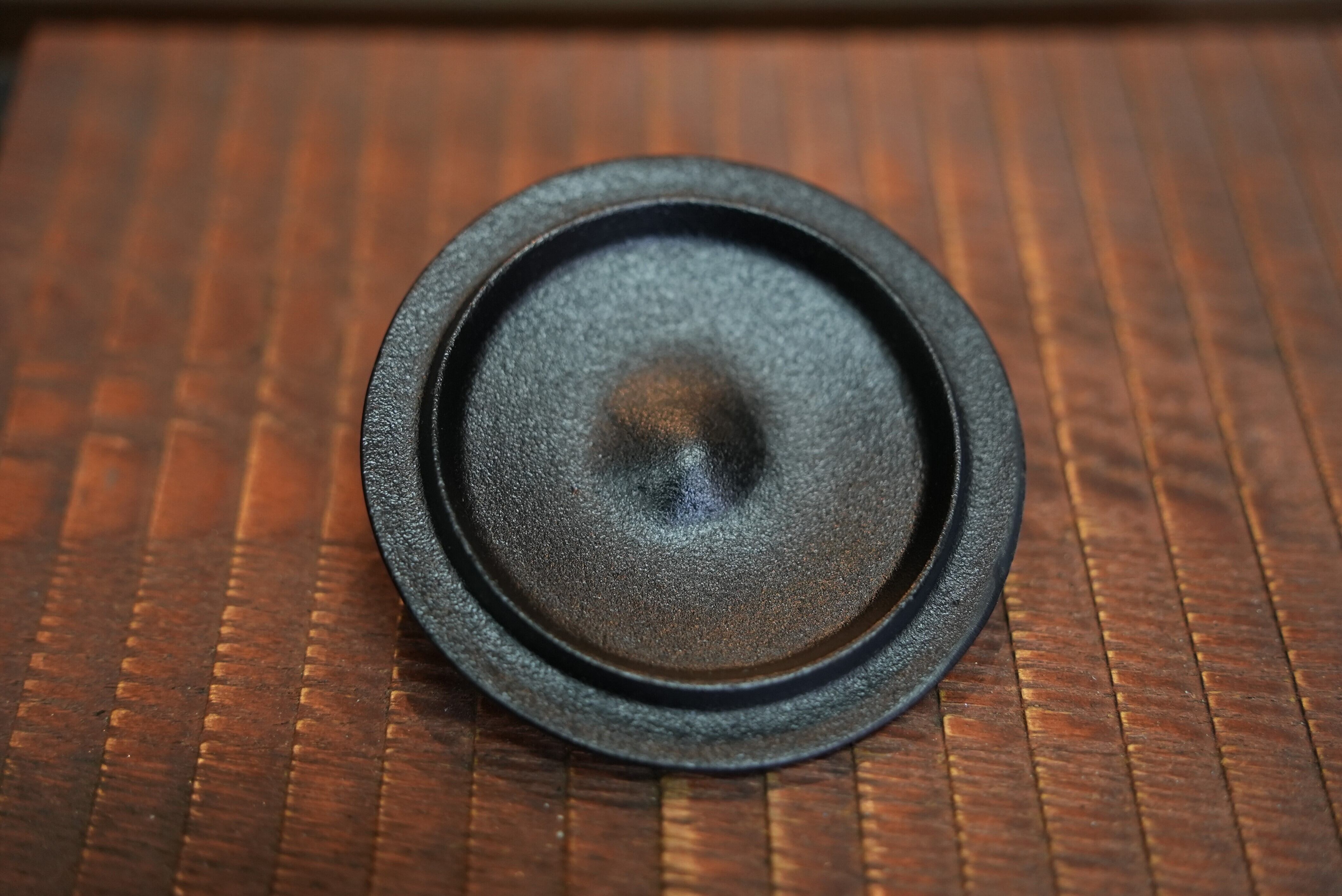 受注生産品)南部鉄器 鉄瓶 ひさご 黒寂 0.5L | 1848年創業 南部鉄器