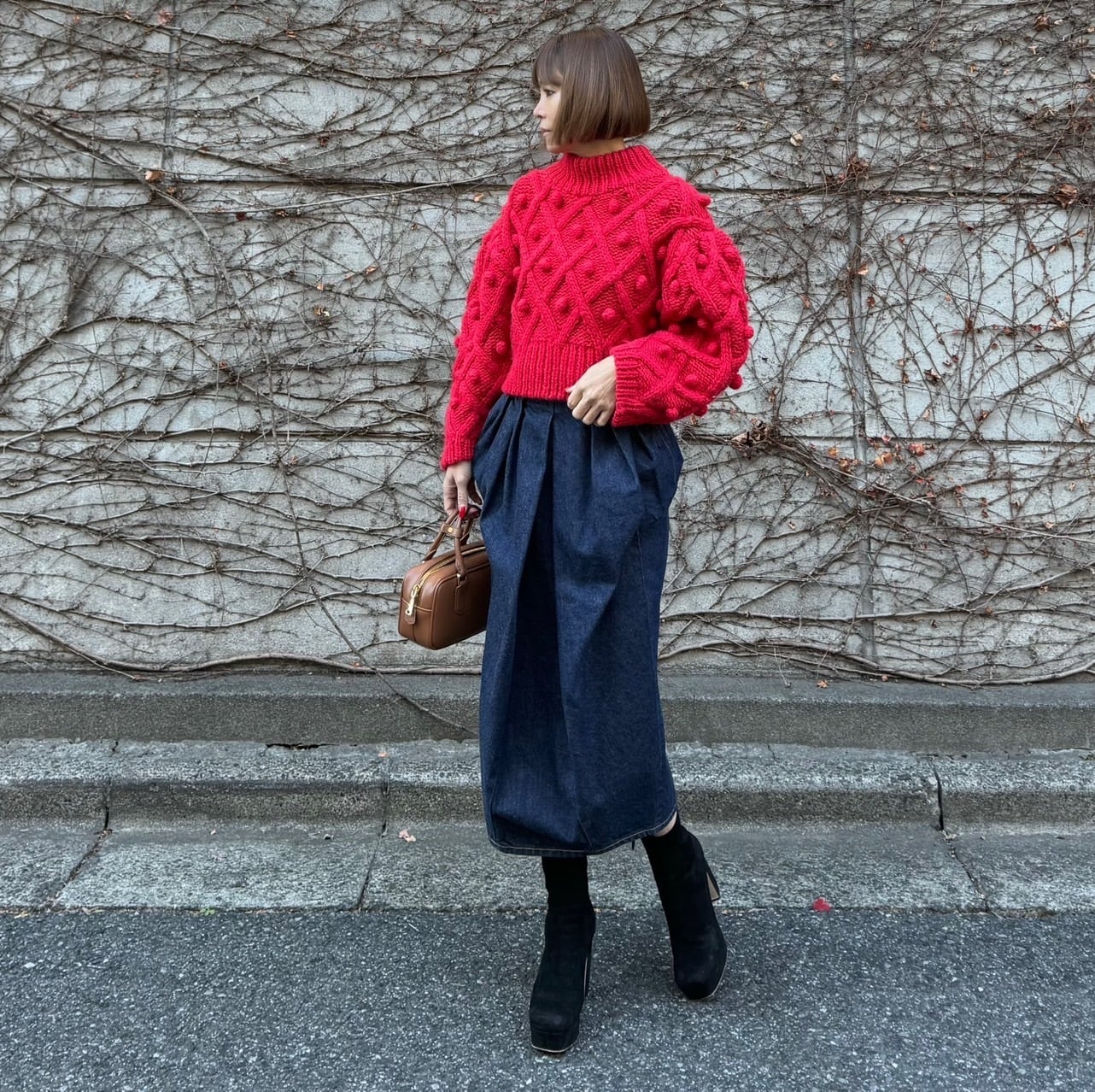 手編みポンポンタートルニット Maxim レッド | Cygne 