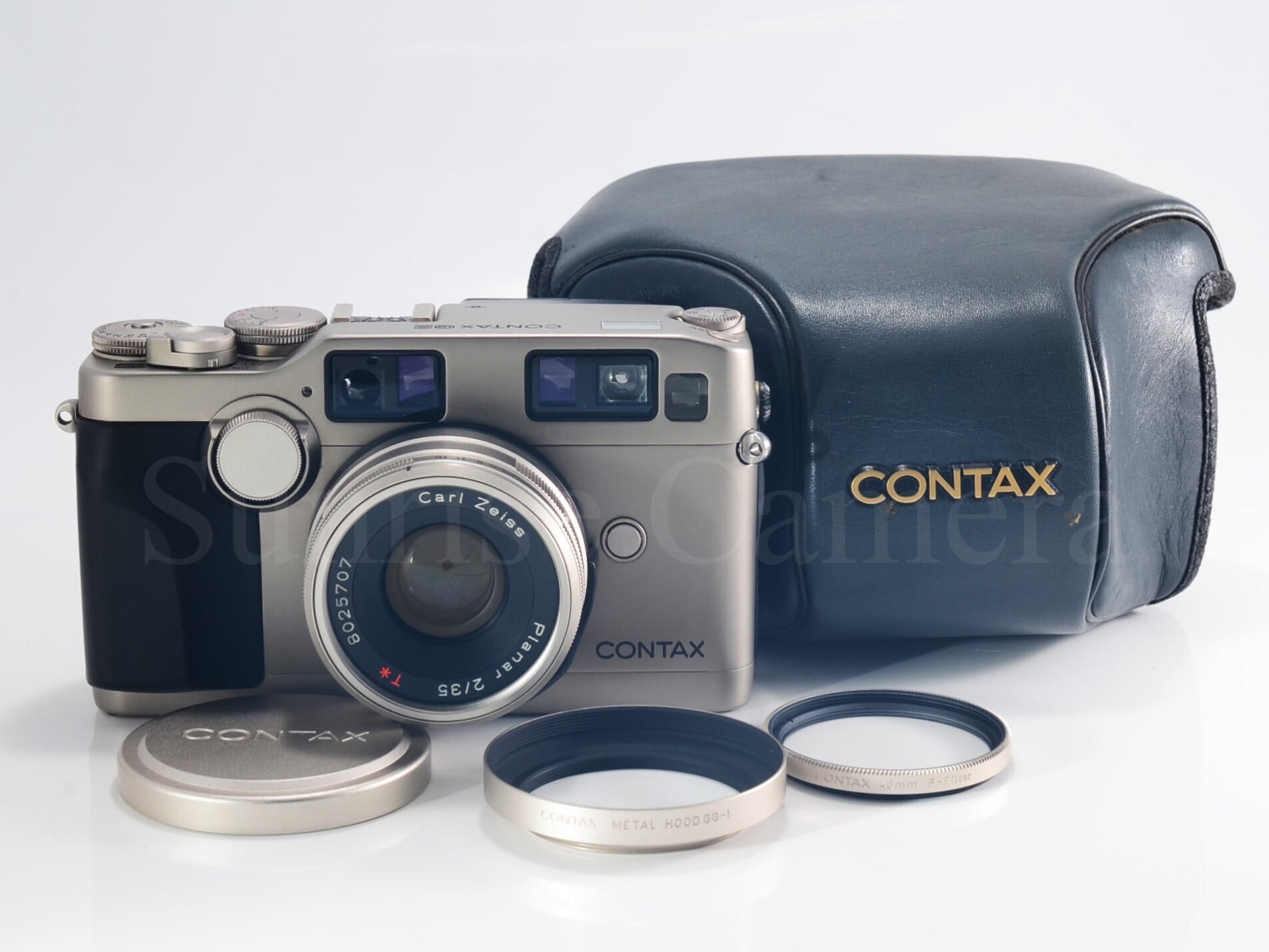 CONTAX G2 / Carl Zeiss T* Planar 35mm F2 整備済 革ケース付
