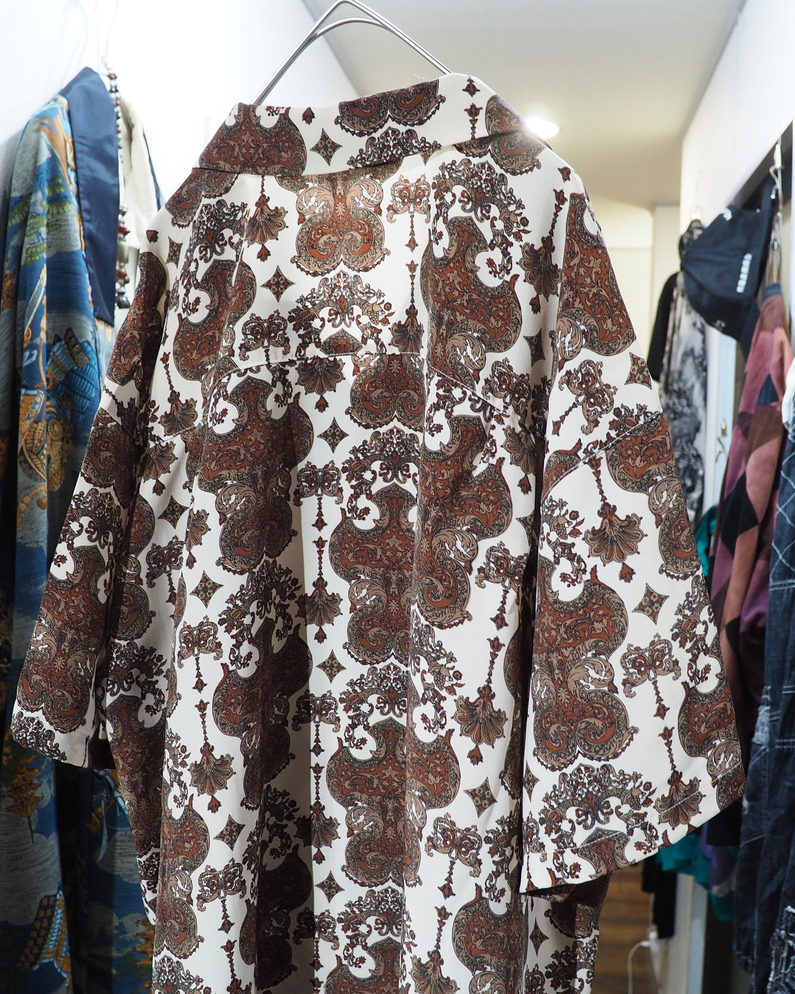 1990s Beautiful Arabesque pattern Design vintage SS Open Collar Shirt