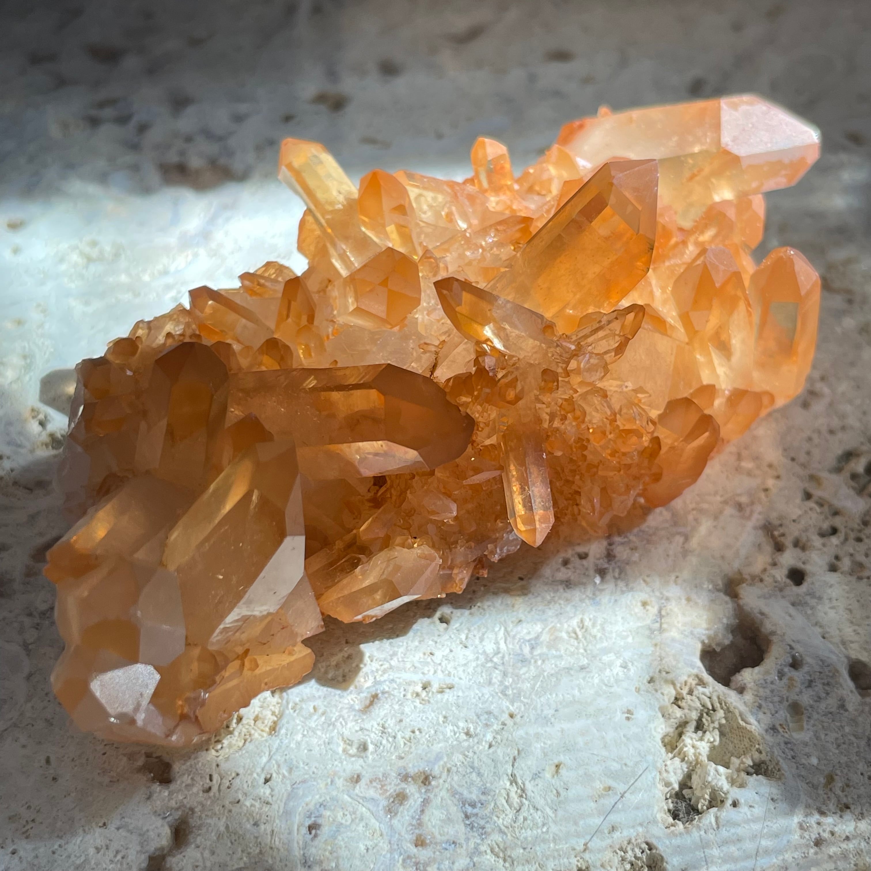 高品質 ブラジル産ゴールデンヒーラークォーツ スター⭐︎ スタンド付 高品質 ブラジル産ゴールデンヒーラークォーツ スター