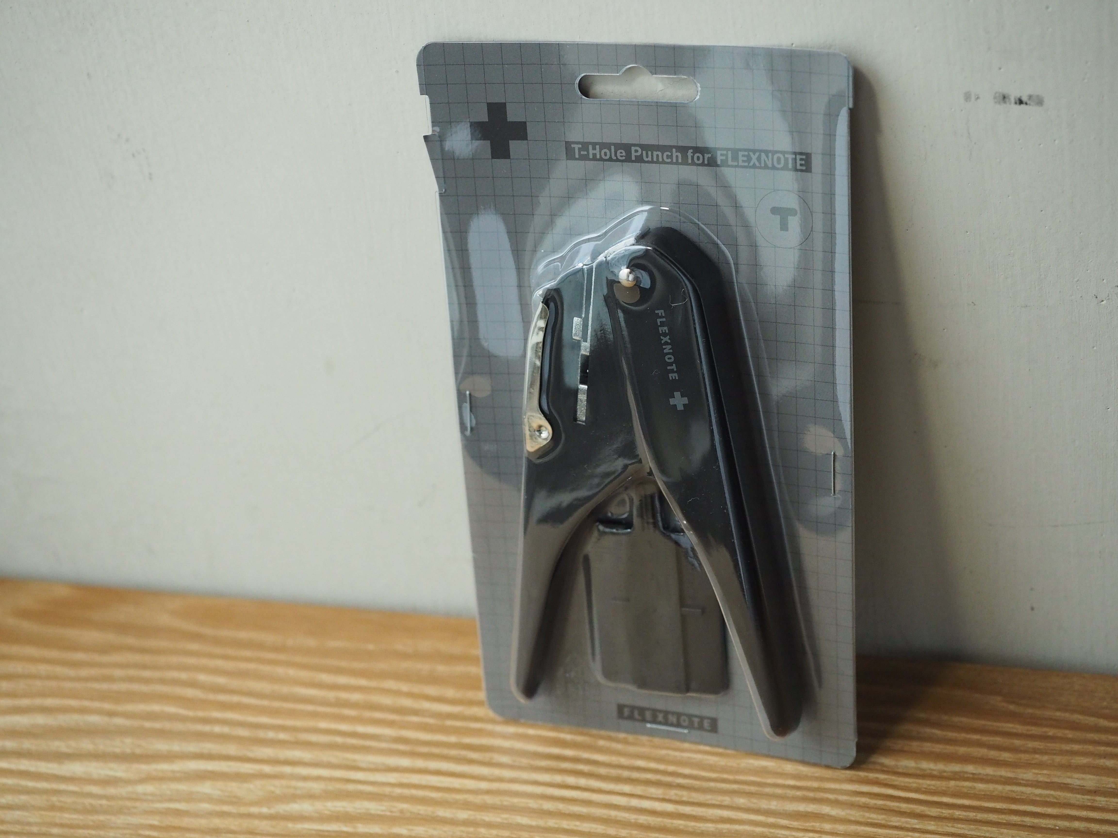 FLEXNOTE T-Hole Punch | docketstore