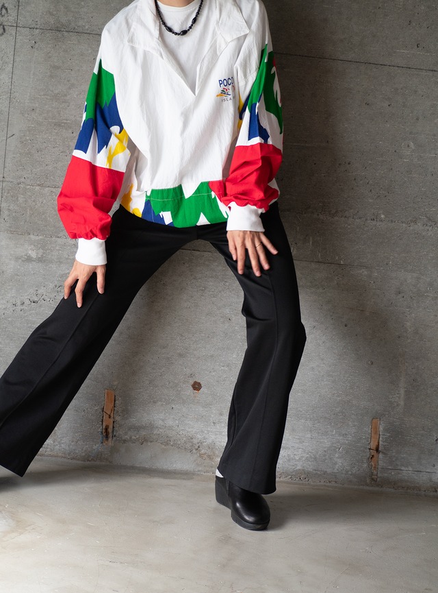 "LUXXM" used Linen V-slit neck pullover
