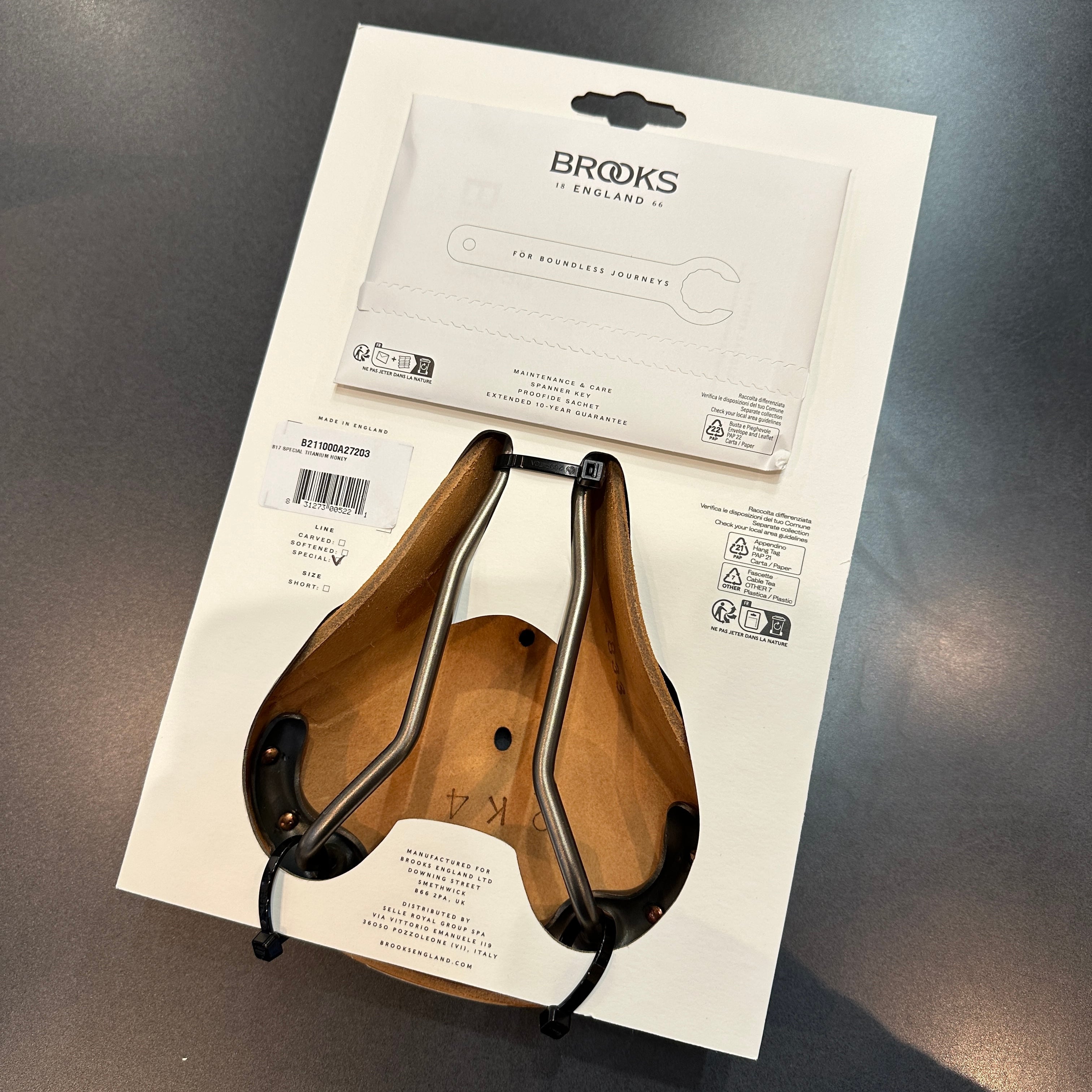 BROOKS B17 Special Titanium [Honey] | LORO ONLINE STORE