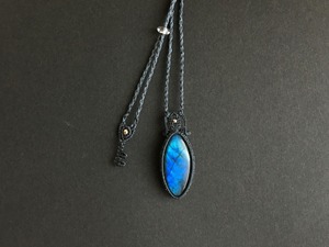 ラブラドライト macrame necklace