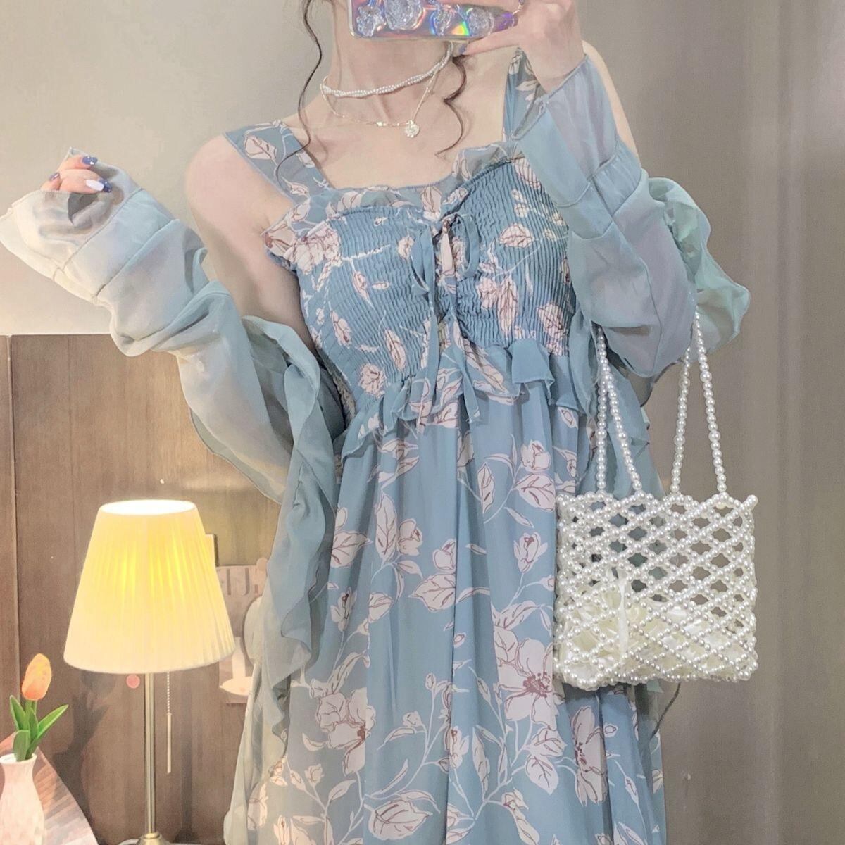 セットアップ レディース 2点セット セット商品 柄 カーディガン ワンピース ノースリーブ 長袖 かわいい 大人可愛い きれいめ 上品 エレガント 清楚系 清楚 フェミニン おしゃれ 綺麗 セクシー おとな ナチュラル キュート ガーリー デート お出かけ 女子会 リゾート 旅行 S M L XL ブルー 春 夏 10代 20代 30代 ママ 韓国系 ファッション コーデ スタイル トレンド 流行 インスタ インスタ映え お買い物 モテ 送料無料 オルチャン カフェ ランチ ディナー 記念日 ティー