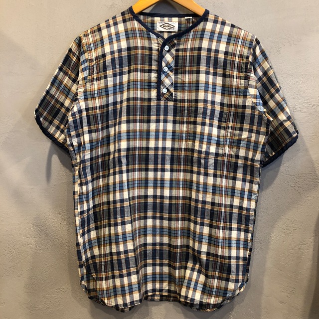 1960'S VINTAGE P/O HENRY NECK CHECK  SHIRT