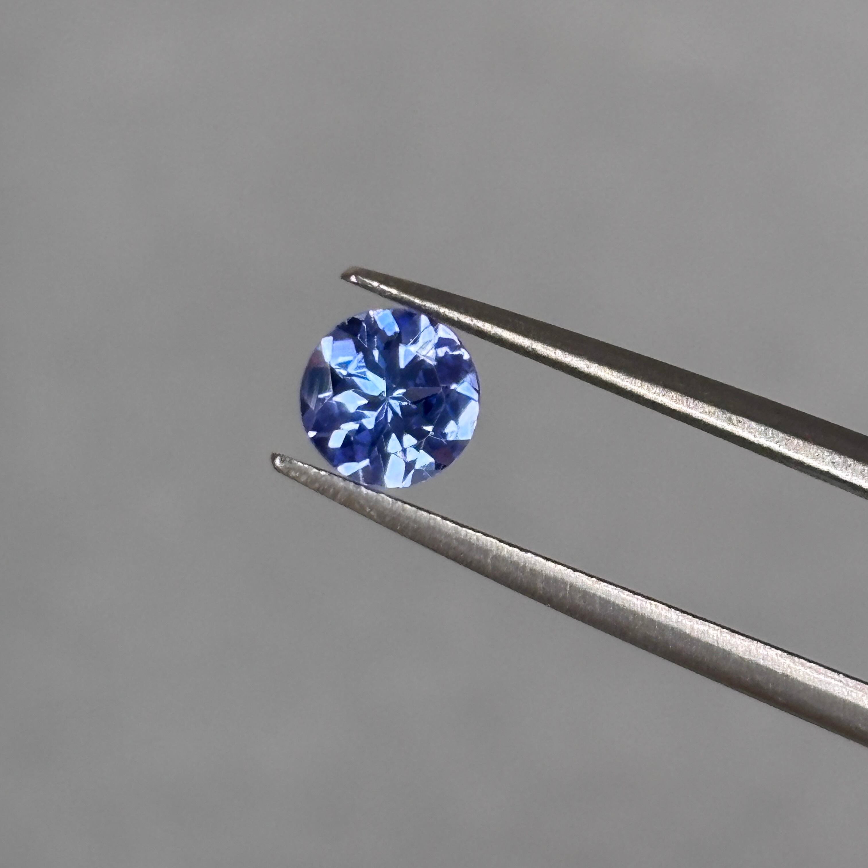 ナイジェリア産グリーンベリル 0.46ct | EnMedel 〔 宝石ルース