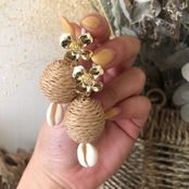 ラタン フラワーピアス