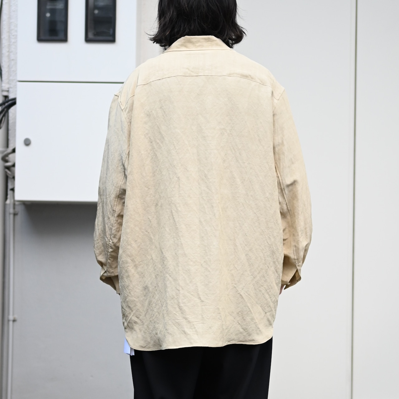 Nonnotte / Calm Oversized Open Collar Shirt