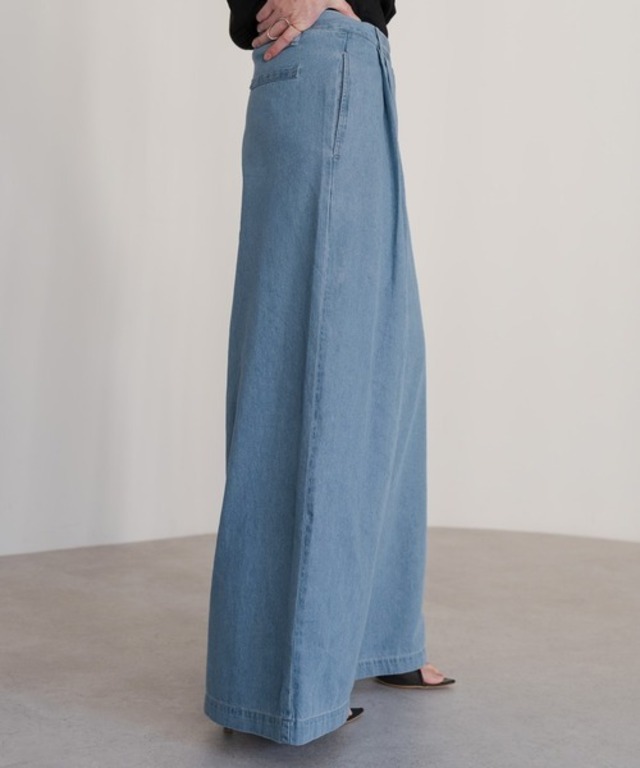 ワイドシルエットデニムパンツ