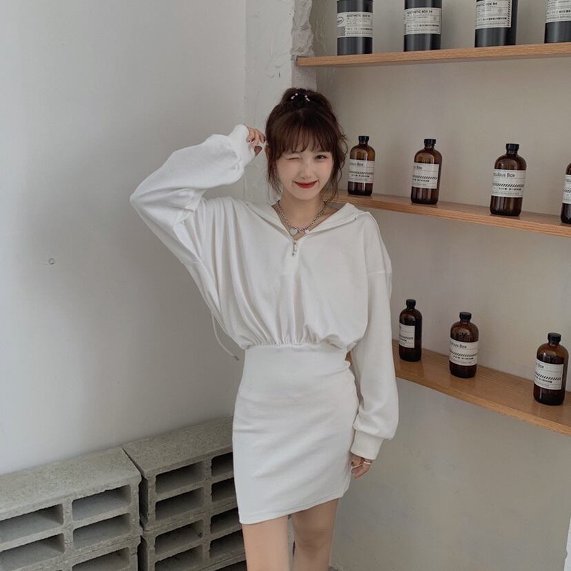 ピュアカラーのフード付きセータードレス女性の新しい2020年初秋ファッションオールマッチ学生ウエストと薄いヒップスカート クレセントシティ53706673782