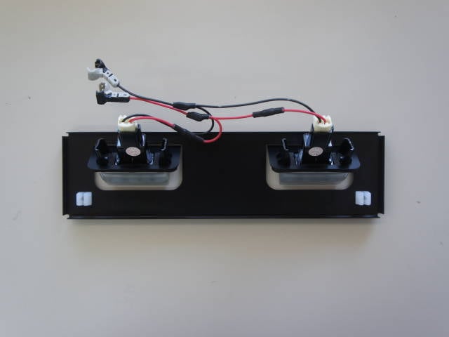 MKproject R34ｽｶｲﾗｲﾝ用ﾅﾝﾊﾞｰﾌﾟﾚｰﾄ灯 2灯化kit | Best-R