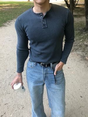 Pigment Ribbed Henley Neck Long Sleeve Knit (2color)