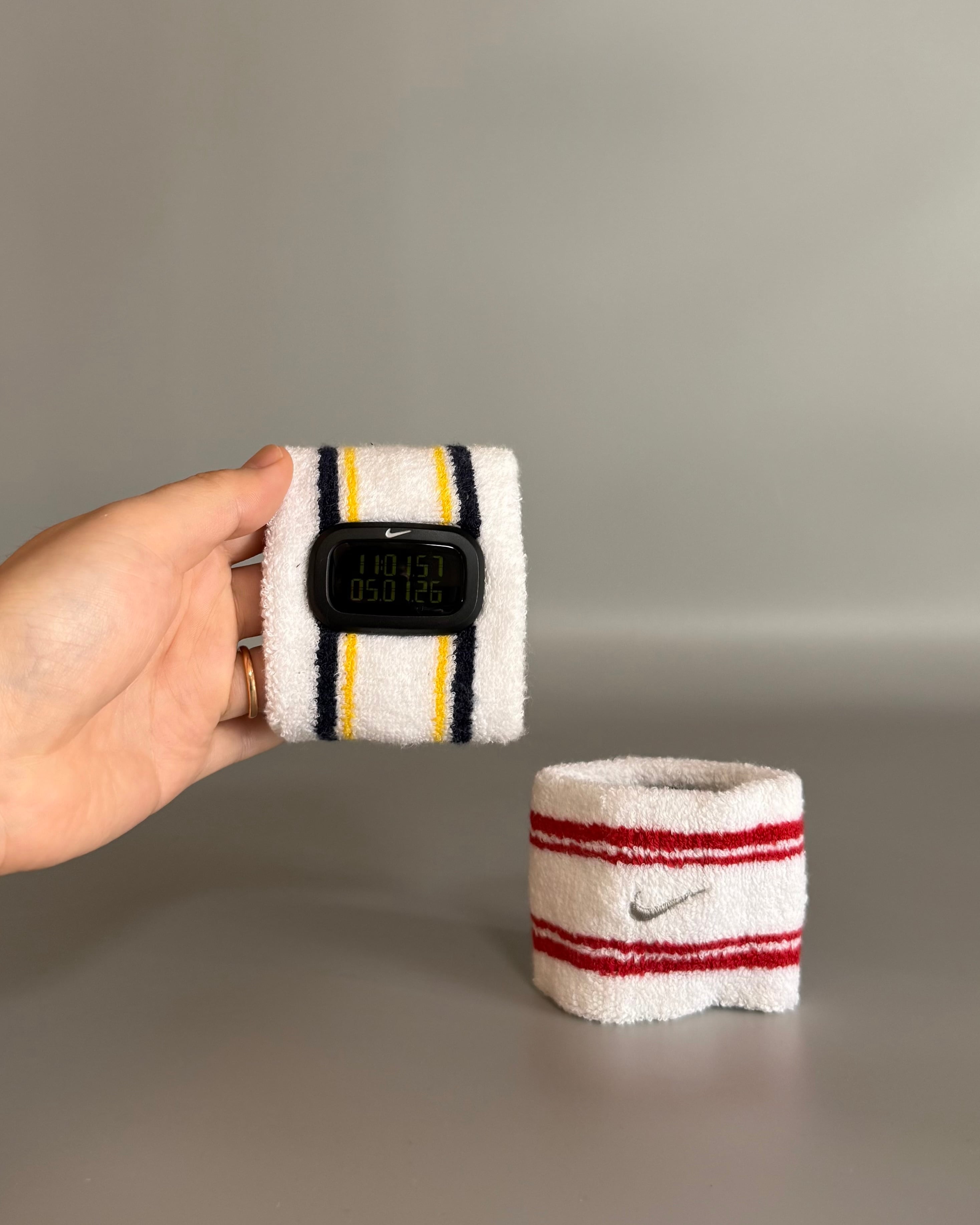 NIKE TIMING CUFF ウォッチ　リストバンド NIKE TIMING CUFF ウォッチ リストバンド - メルカリ