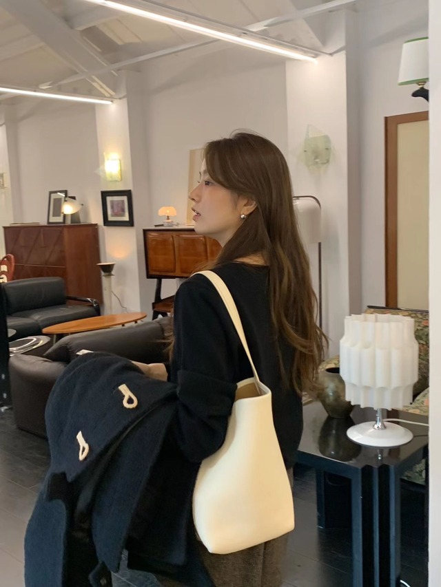 (予約) ounce / Lazy deep v neck knit 3color