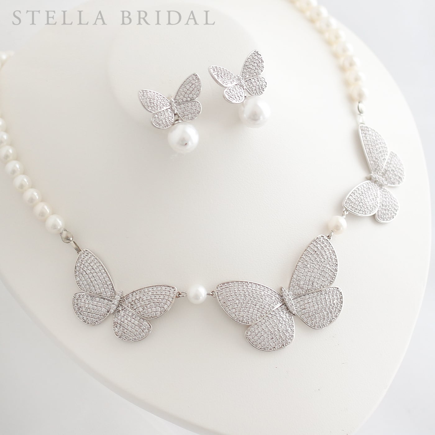 Stella*Bridal＜ステラブライダル＞ ネックレス＊ピアス＊セット