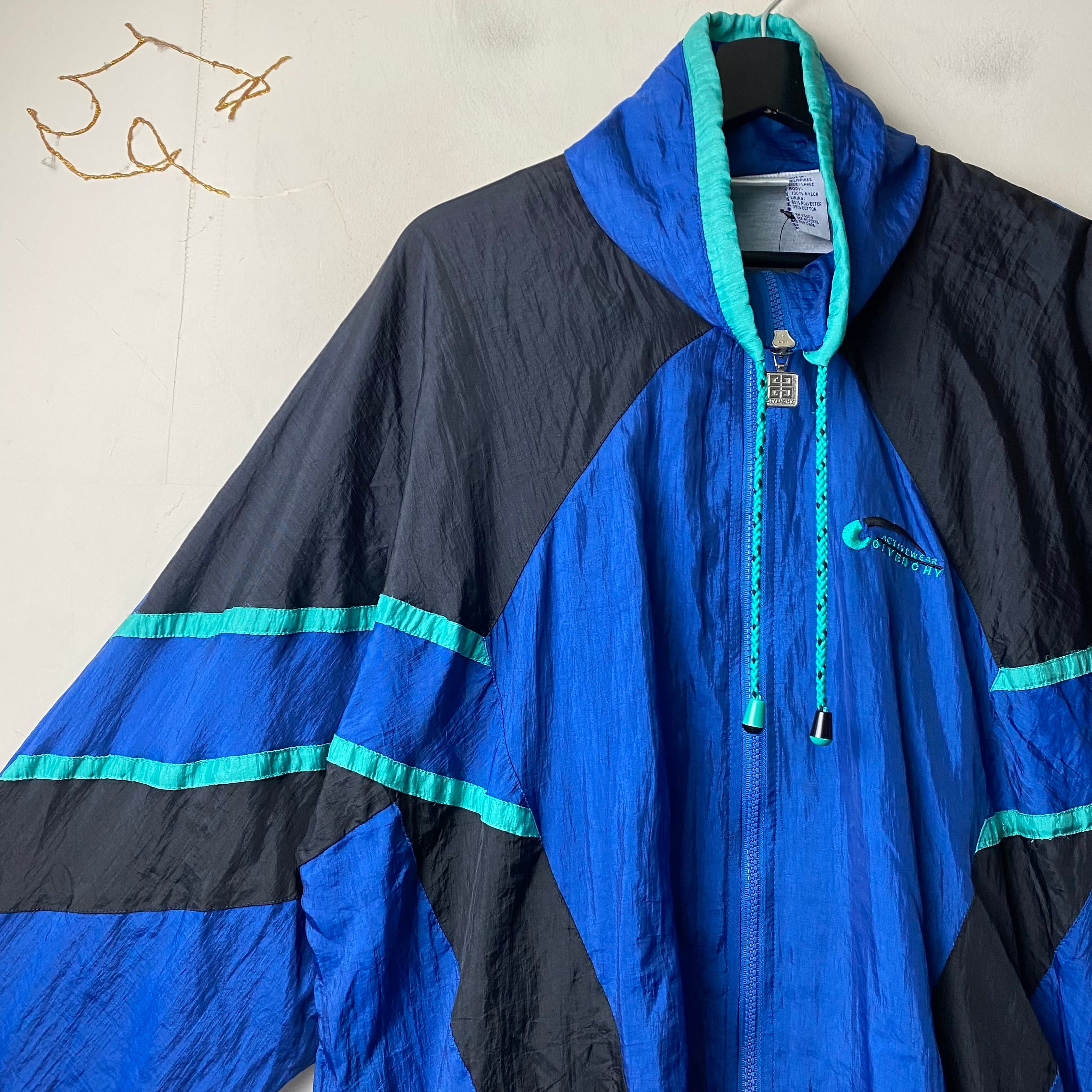 old GIVENCHY windbreaker set-up | NOIR ONLINE