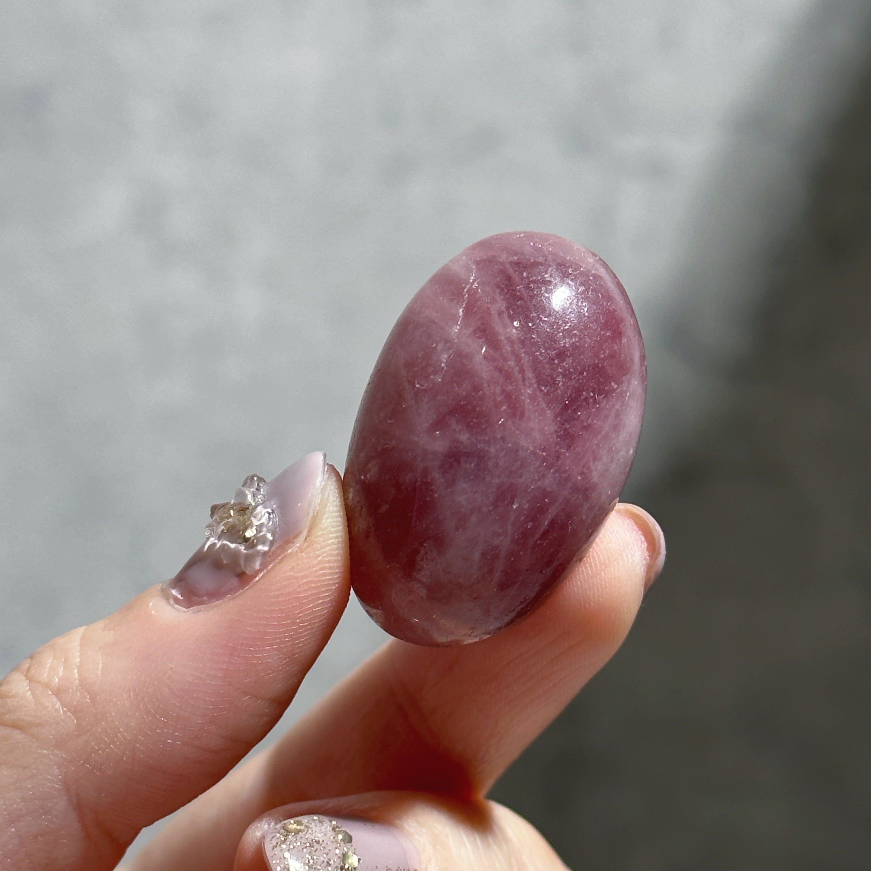 パープルローズクォーツ パームストーン31◇Purple Rose Quartz