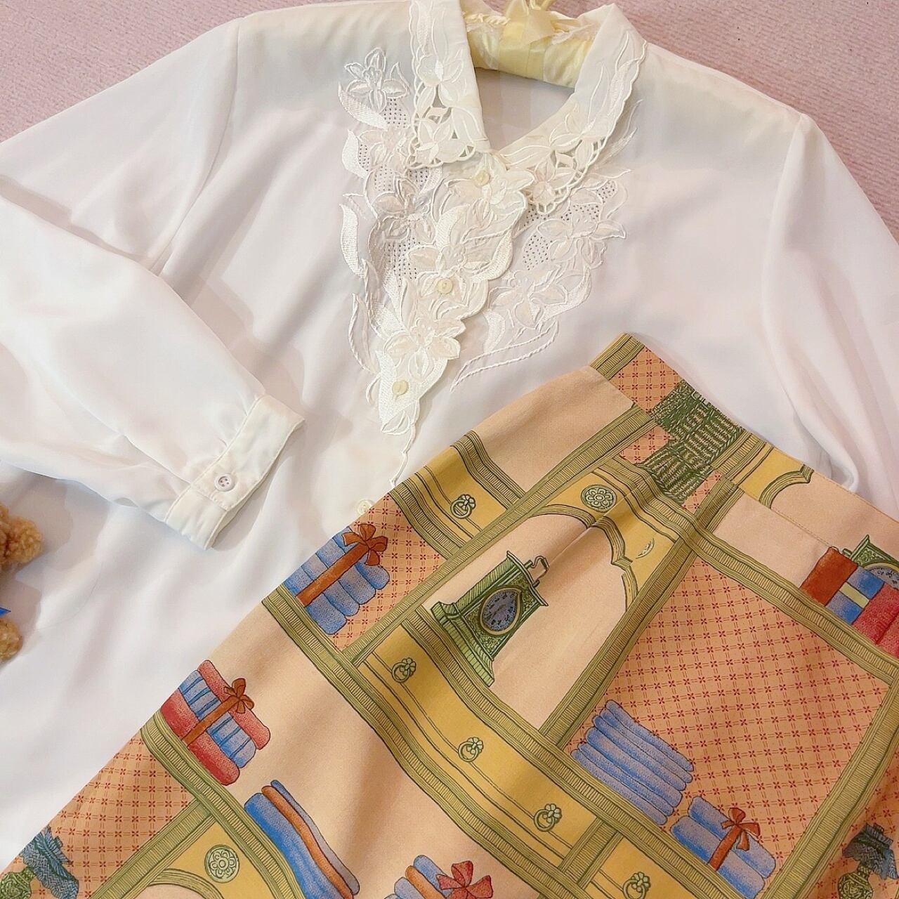 flower embroidery white blouse