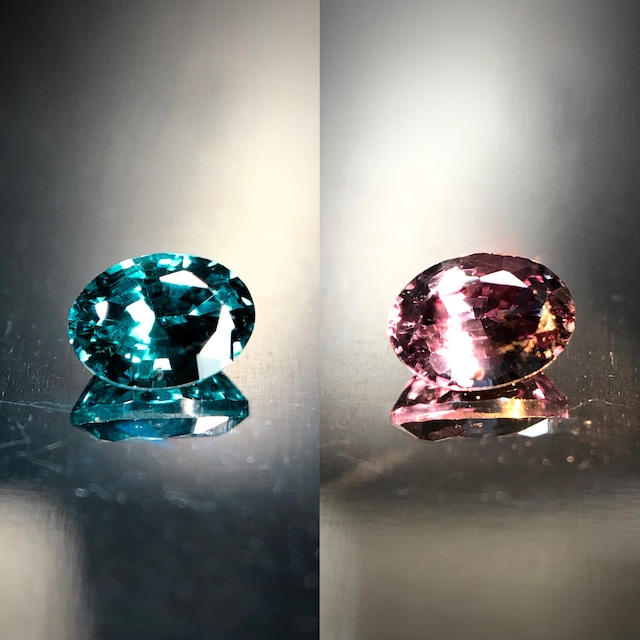 唯一無二の蒼色 0.31ct 天然 ベキリーブルー ガーネット（カラーチェンジガーネット）