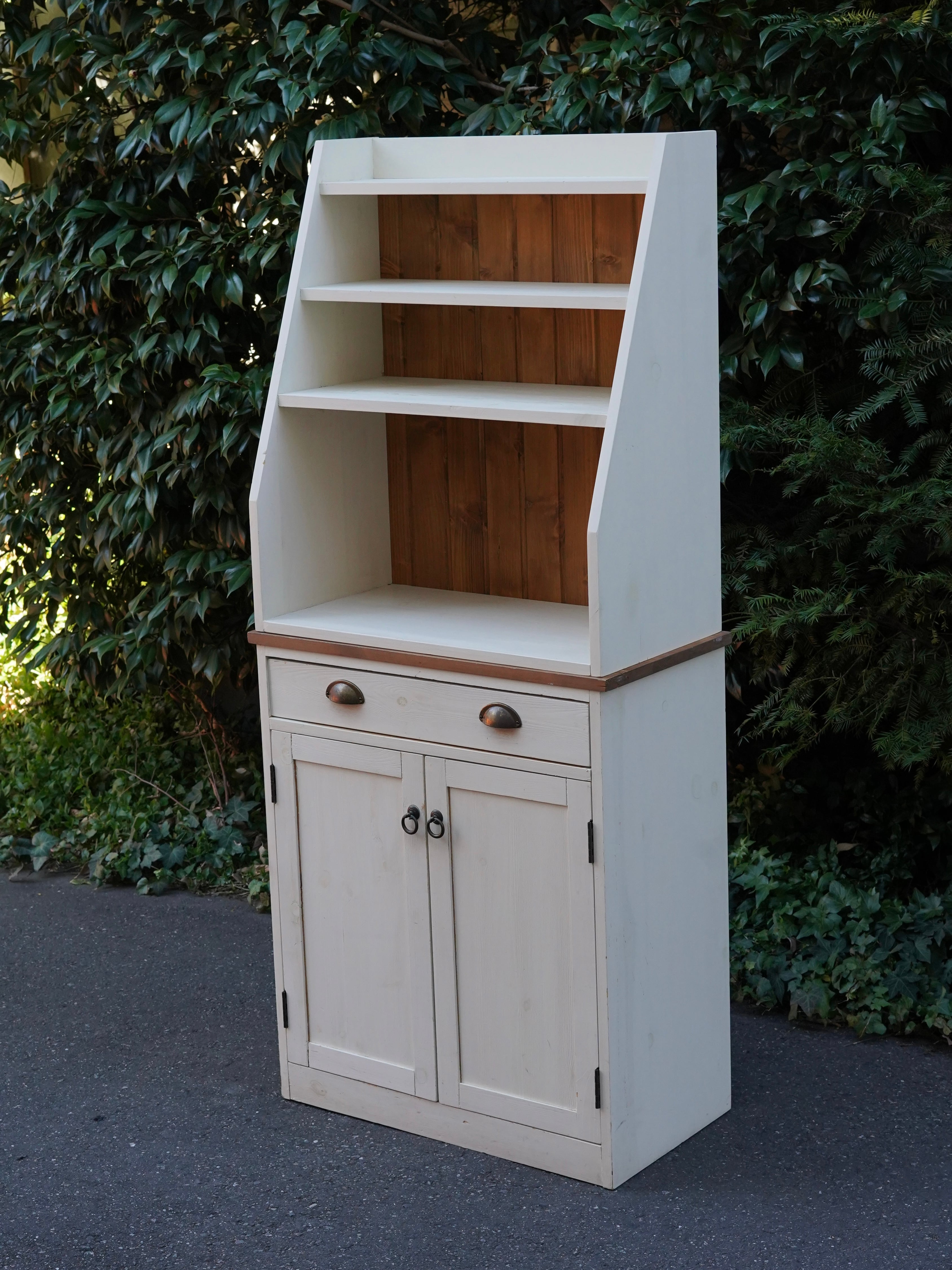 カップボード / 食器棚 | トリノス-torinoth- | 新宿区神楽坂の