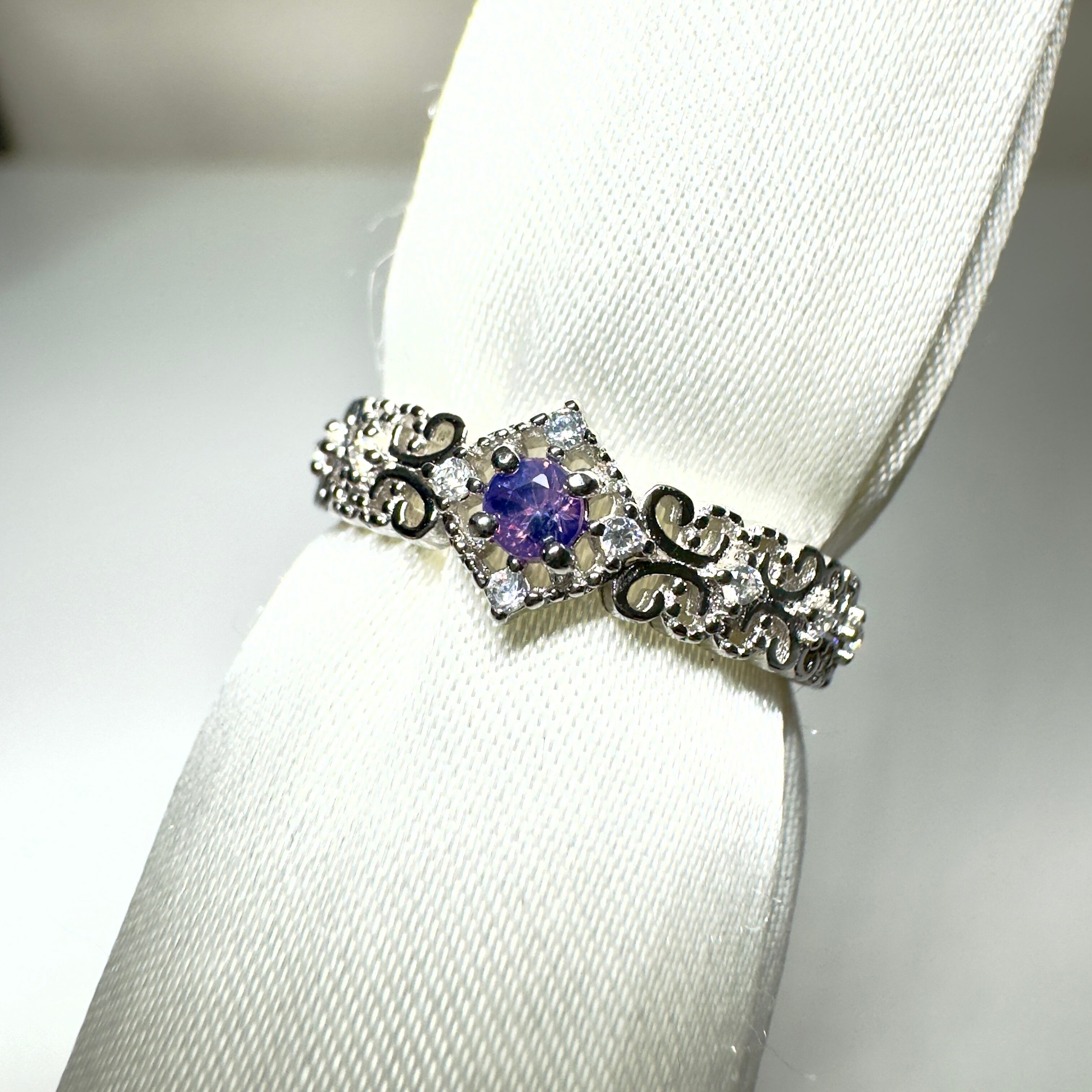 ♦︎シルキーサファイア♦︎