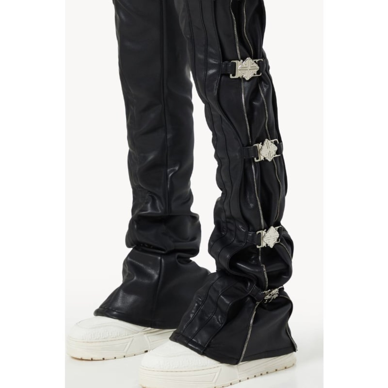 GUAPI / obsidian black buckle leather pants