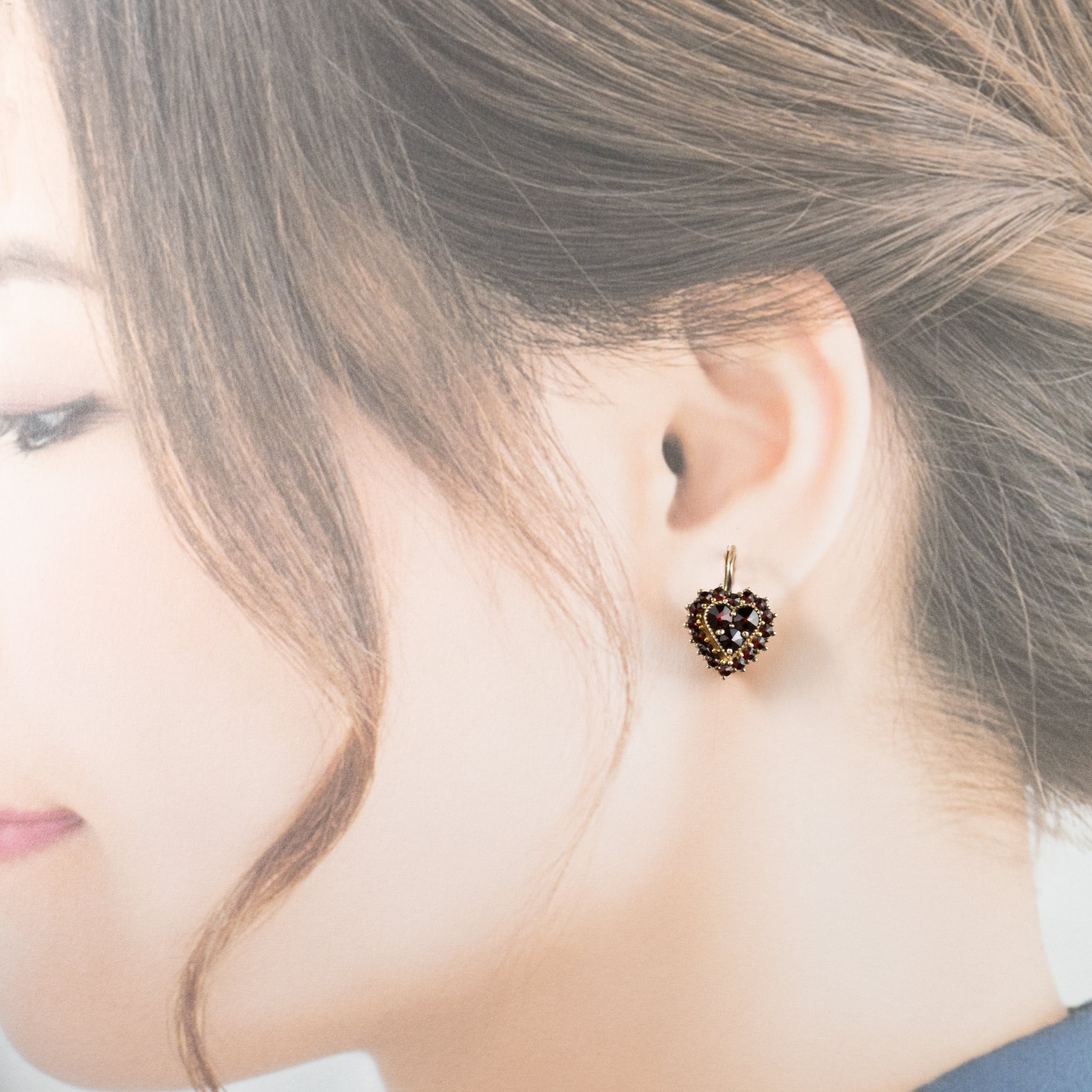 SV900 チェコ ボヘミアンガーネット グラナットトゥルノフGran?t Turnov M0E00068