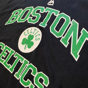 【majestic】NBA ボストン・セルティックス Tシャツ アーチロゴ BOSTON CELTICS バスケットボール Lサイズ US古着