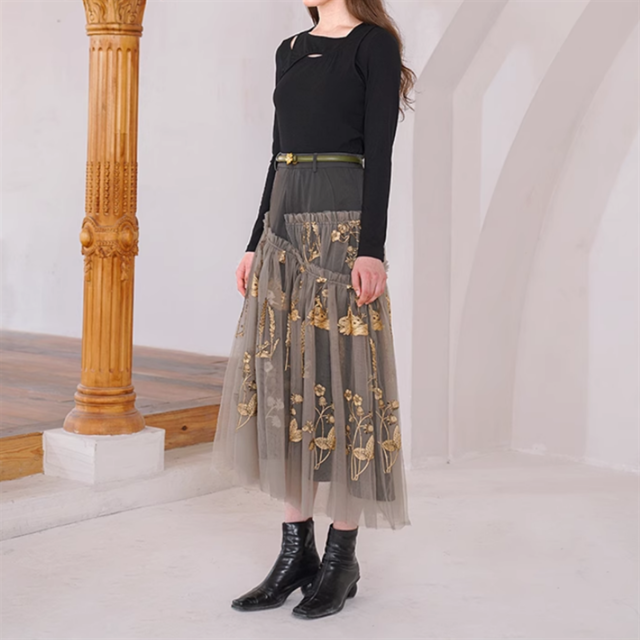 刺繍チュールレイヤードスカート　10922