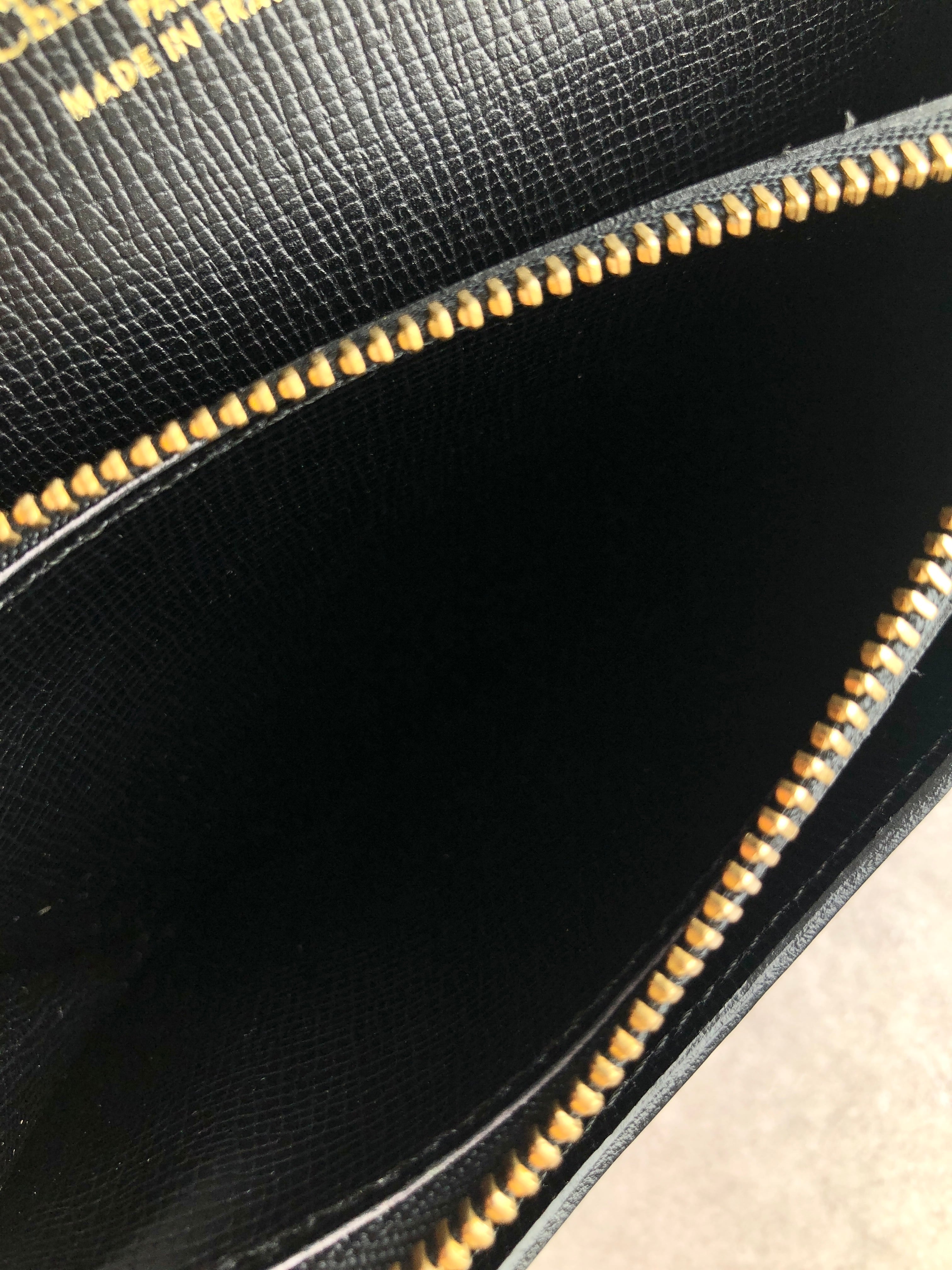 クリスチャンディオール　ショルダーウォレット　ビンテージ クリスチャンディオール ヴィンテージ レザー ショルダーバッグ