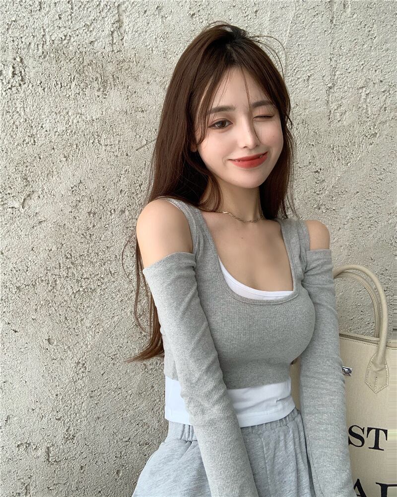 ストラップレス折りたたみフェイク2長袖ニットTシャツレディース2020年秋タイトフィットアンダーシャツトップ ブラックストロベリース74838129988