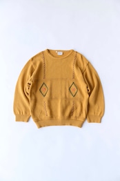 Mustard yellow Tyroleanchic sweater