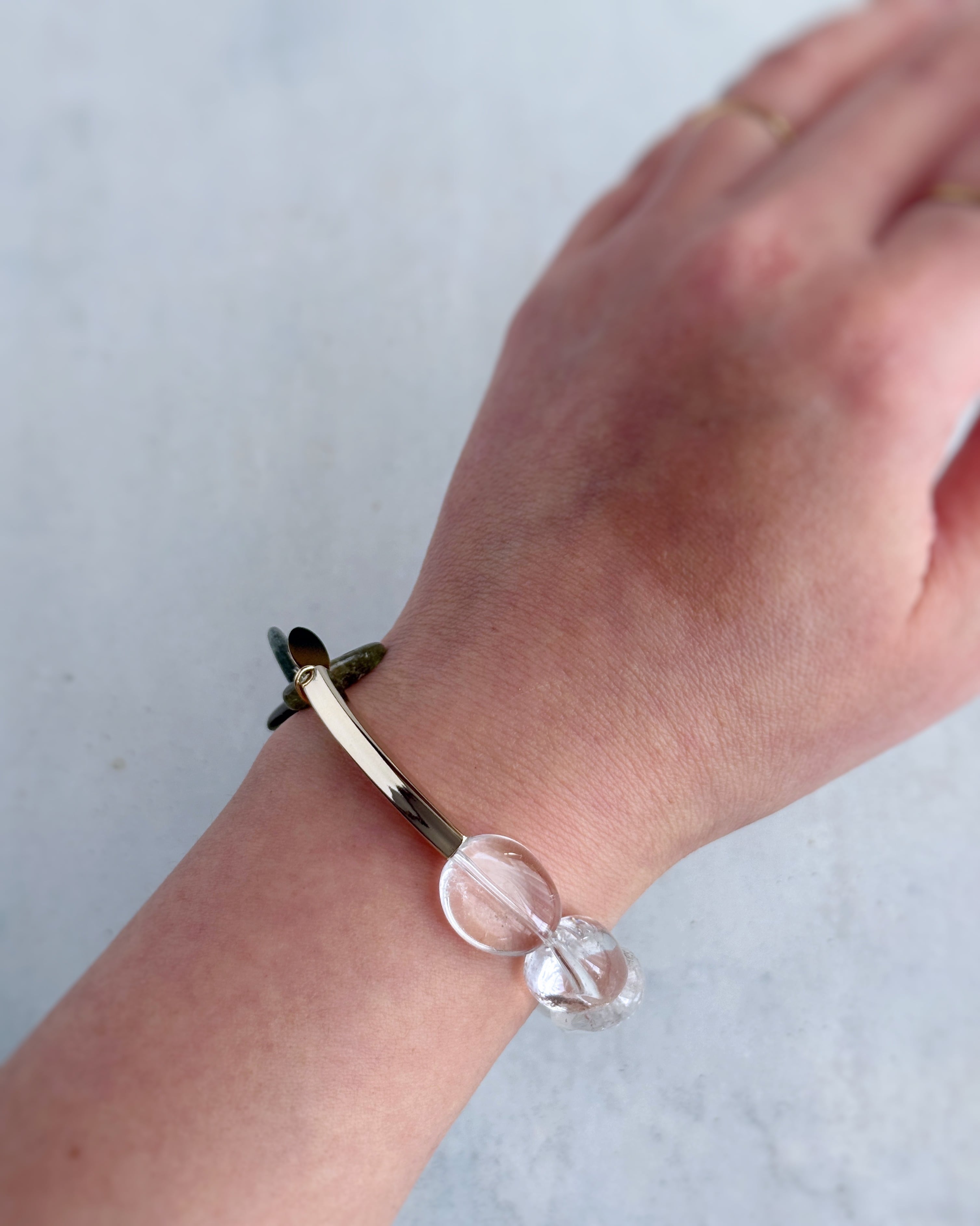 Tube & stone bracelet(ガーデンクォーツ×グリーンアパタイト)