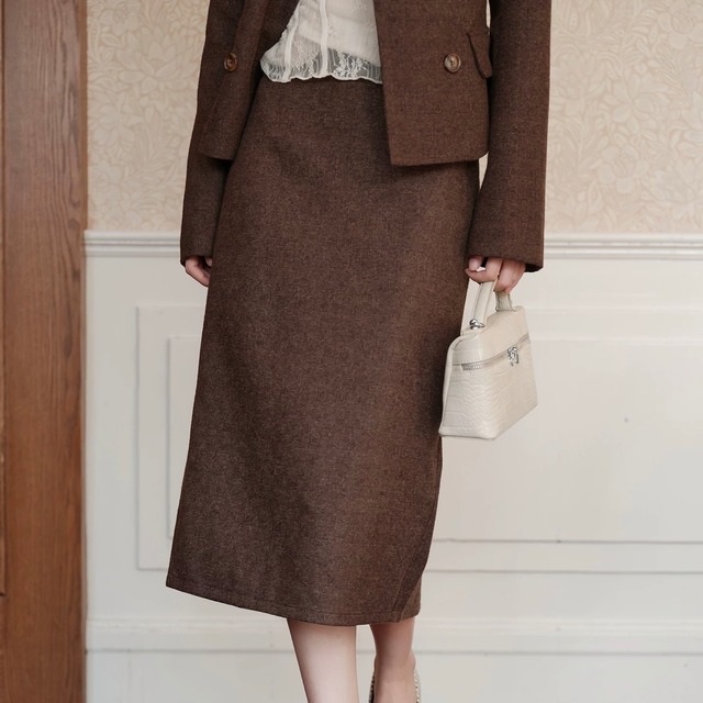 スリムスカートツーピーススーツ　YH9699