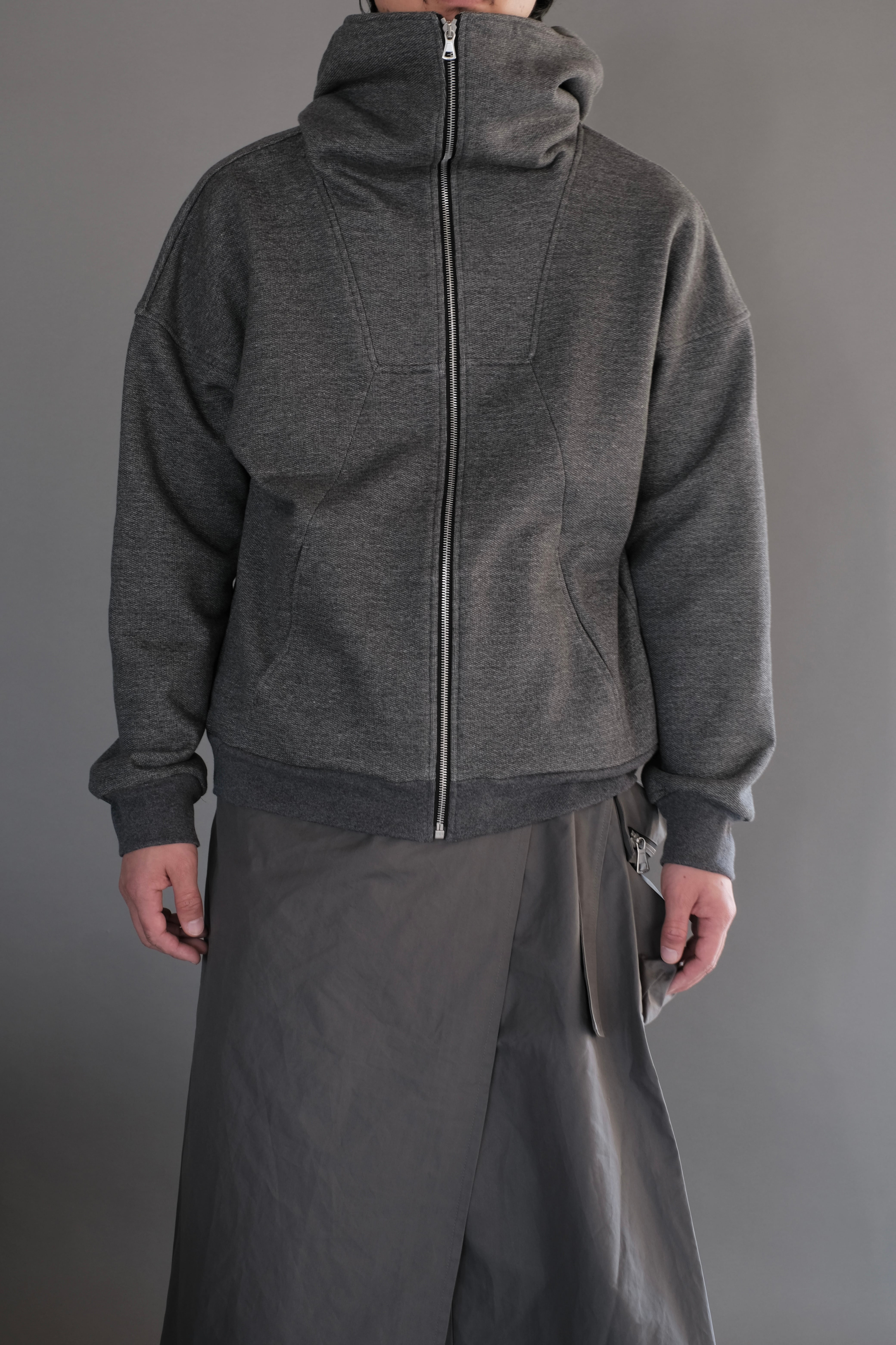 DAISUKE TANABE | LIVING