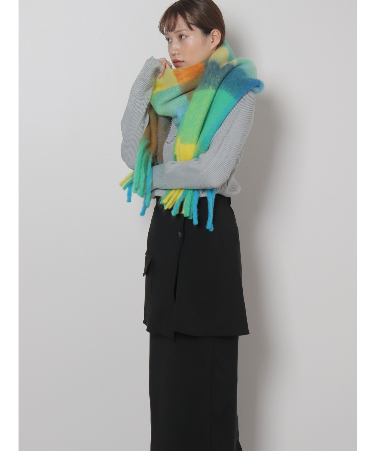 OI210503 マルチカラーチェック柄フラッフィーストール brown